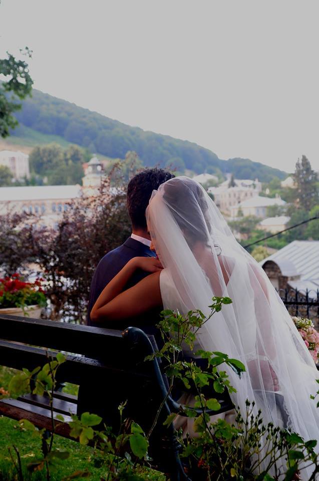 ΦΩΤΟΓΡΑΦΕΙΟ ΕΝΘΥΜΙΟΝ - Φωτογραφία - Video Γάμου